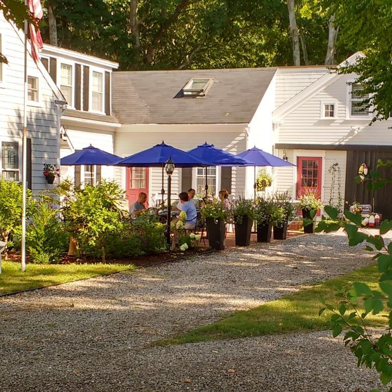The Parsonage Bed and Breakfast East Orleans Eksteriør billede